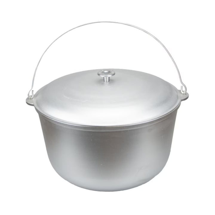 res_821d4441159fc27191db838fe84d3382 Gătește preparate tradiționale delicioase cu acest ceaun din aluminiu turnat de 16.5 litri, ideal pentru tocănițe, gulaș, ciorbe, sarmale sau mâncăruri pregătite lent la foc. Fabricat din aluminiu rezistent, ceaunul asigură încălzire rapidă și distribuție uniformă a căldurii, contribuind la preparate gătite eficient și uniform. Prevăzut cu capac din aluminiu și toartă practică pentru manipulare ușoară, ceaunul este potrivit pentru utilizare pe surse de căldură pe gaz și pentru gătit în aer liber. Capacitatea generoasă de 16.5L îl face ideal pentru familie, picnicuri, camping sau evenimente. Construcția solidă din aluminiu turnat oferă rezistență și durabilitate în utilizare zilnică, iar designul clasic îl transformă într-un accesoriu indispensabil pentru preparatele autentice.